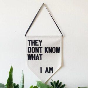 rayo & honey pennant